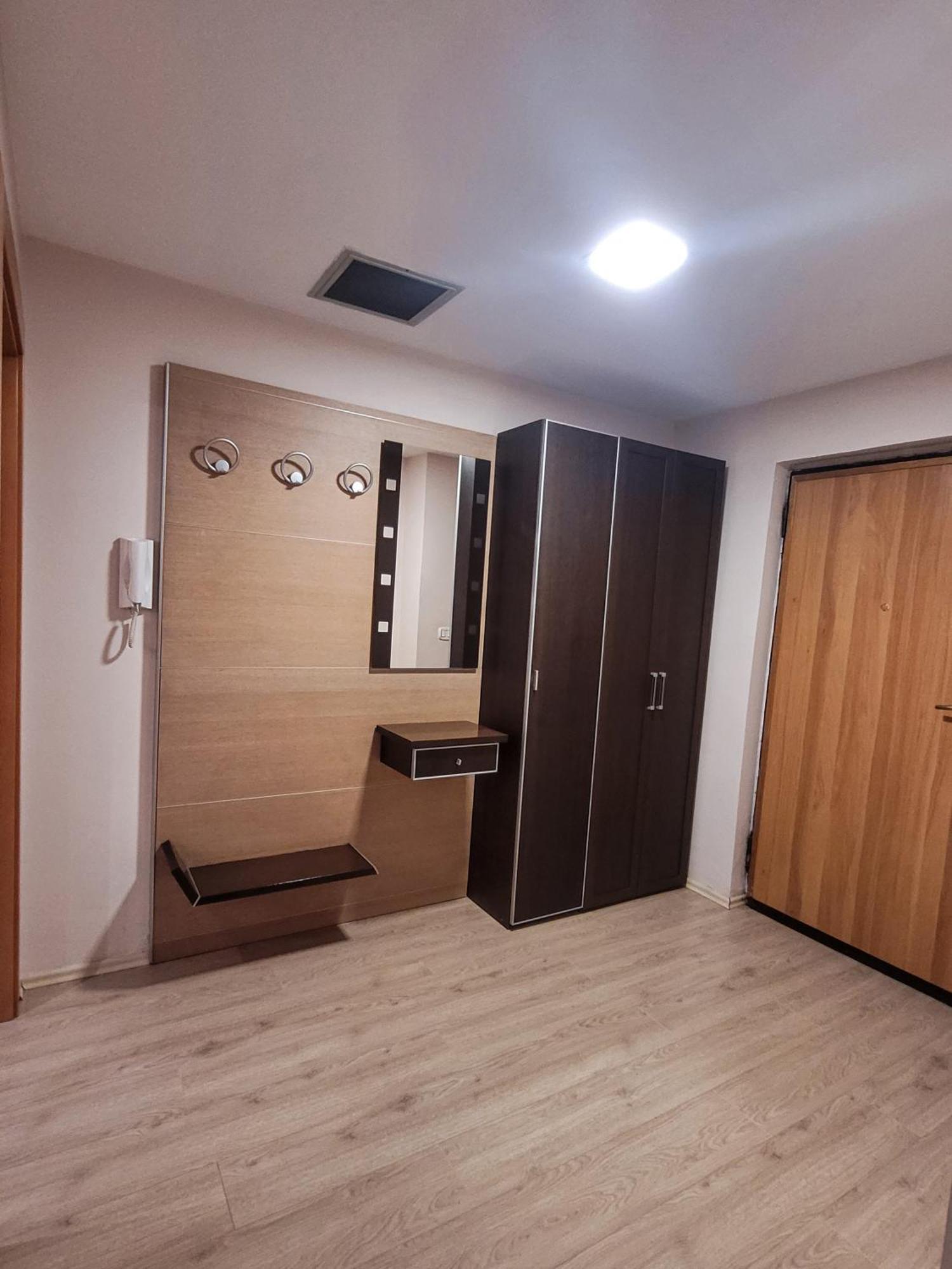 Skyline Apartament *